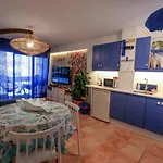 Casa Blue Fish