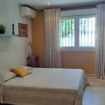 Villa Veleta In Benalmadena
