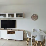 Apartamentos HOLIDAYS BENALBEACH