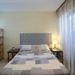 Habitacion Doble Con Bano Compartido En Benalmadena