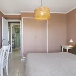 Central Apartment With Stunning Sea Views, Terrace