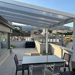 Brand New Modern 2 Bdrms Duplex Penthouse . Sea Views. 3 Min Walk To Beach!
