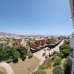 Apartamento En Benalmadena, Con Vista Al Mar