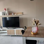 Apartamento En Benalmadena, Con Vista Al Mar