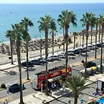 First Line Apartment Sea Views With Pool And Free Parking