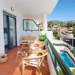 Isla De Benalmadena 2, 80M From The Sea, Amazing View,Ac, Bbq,Private Parking