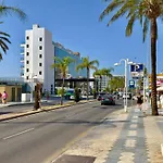 Apartamento Vistas Al Mar Junto Puerto Marina