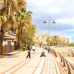 1 Bed Garden Apt Sleeps 2, Parking, Next To Beach