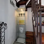 082 - Stunning Sea Views Beachfront Apartment