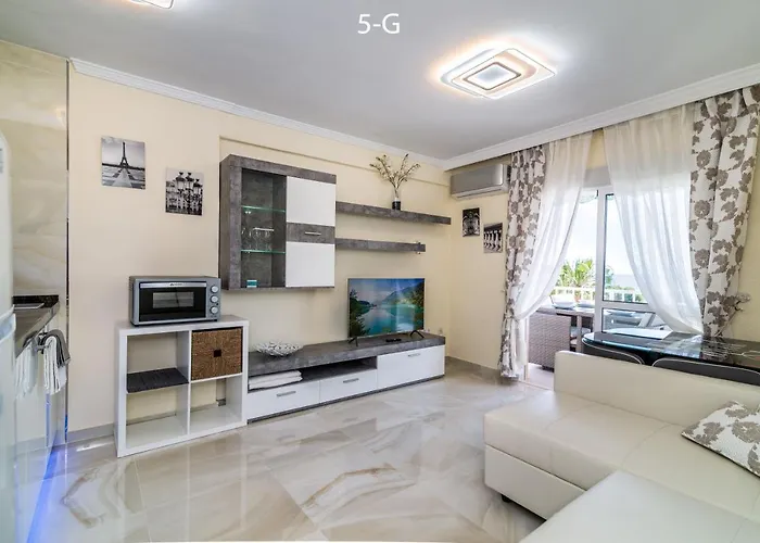 Always Happy 1 Bdr 6G And 5G Puerto Marina Views