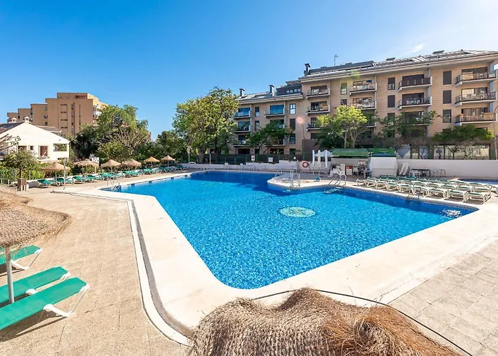 797 Holiday Rentals - Apartamento Para 3 En Piscis Con Piscinas