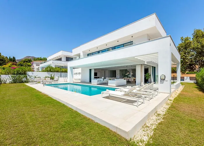 797 Holiday Rentals - Lujosa Y Moderna Villa En Puerto Marina