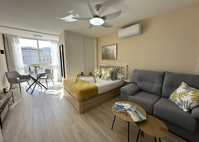 Estudio Centrico 10 Min A Playa En Benalmadena