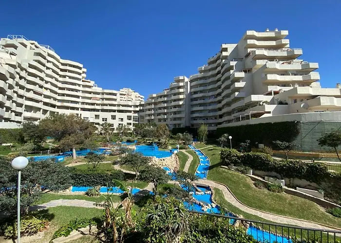 Apartamentos Benalbeach By Benalnova