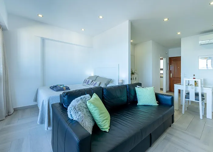 797 Holiday Rentals - Renovado Apartamento Con Hermosas Vistas