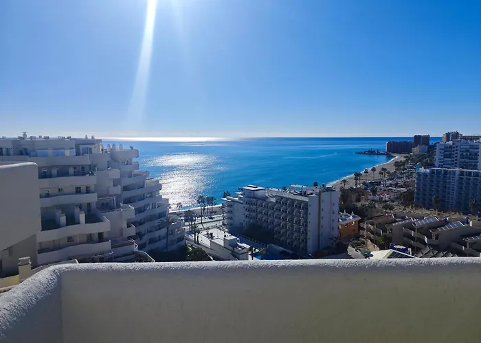 Apartamentos HOLIDAYS BENALBEACH