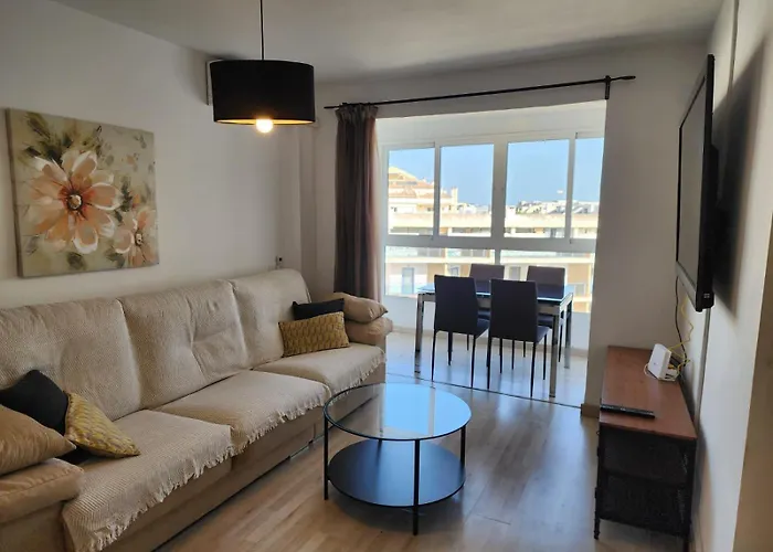 Apartment In Avenida Alay, 2