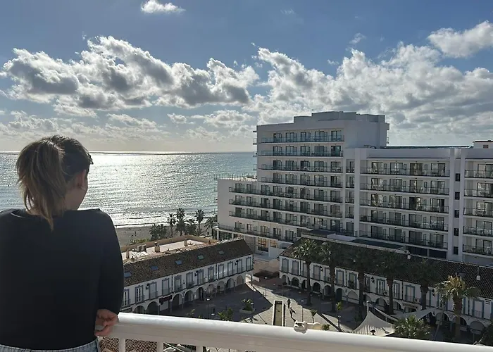 Benalmadena Beachside Apartment With Parking