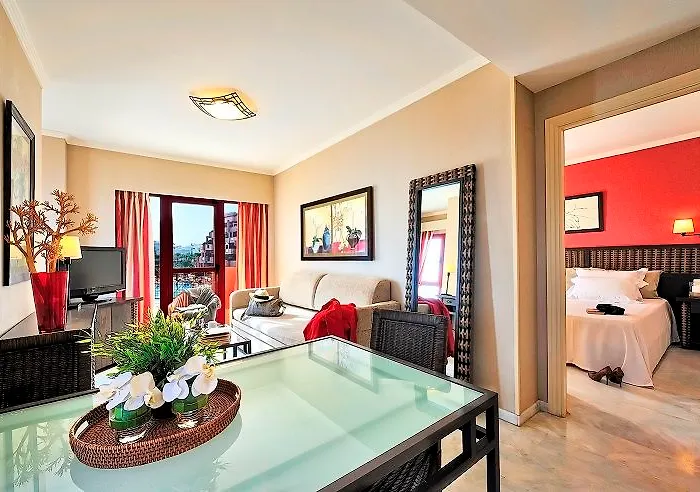 Holiday World Village Hotel