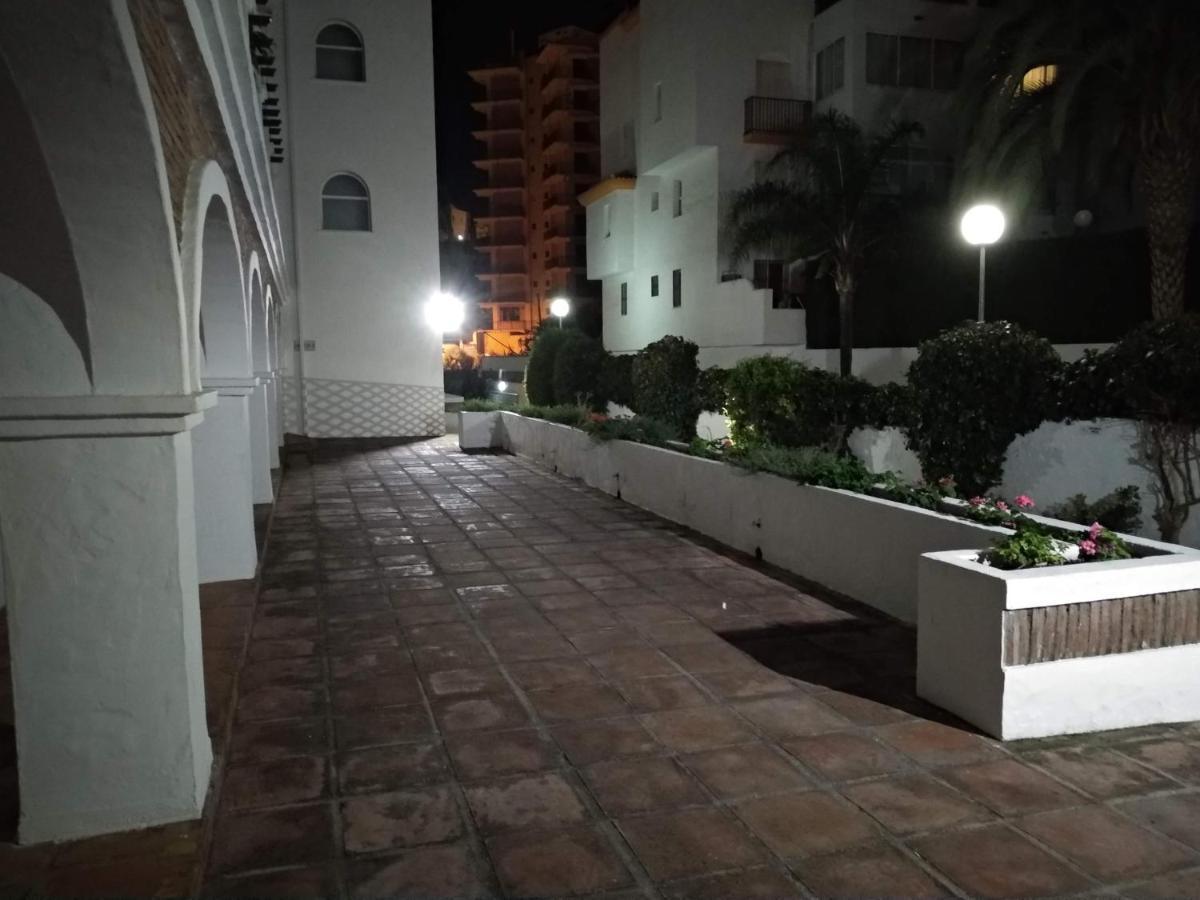 Apartment Apartamento Con Piscina Y Terraza Junto A La Playa Benalmadena