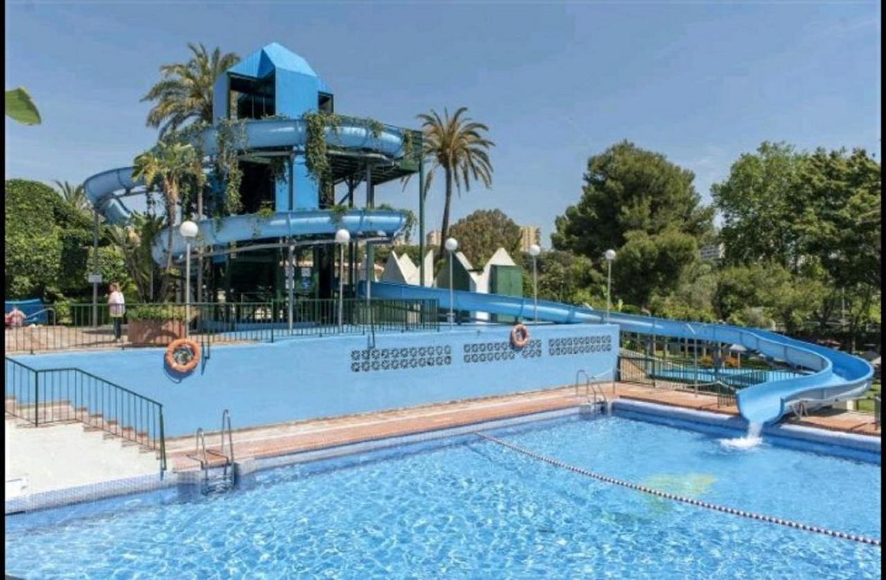 Benalbeach Holidays * Benalmádena