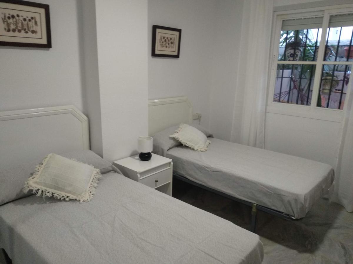 Apartamento Con Piscina Y Terraza Junto A La Playa Benalmadena
