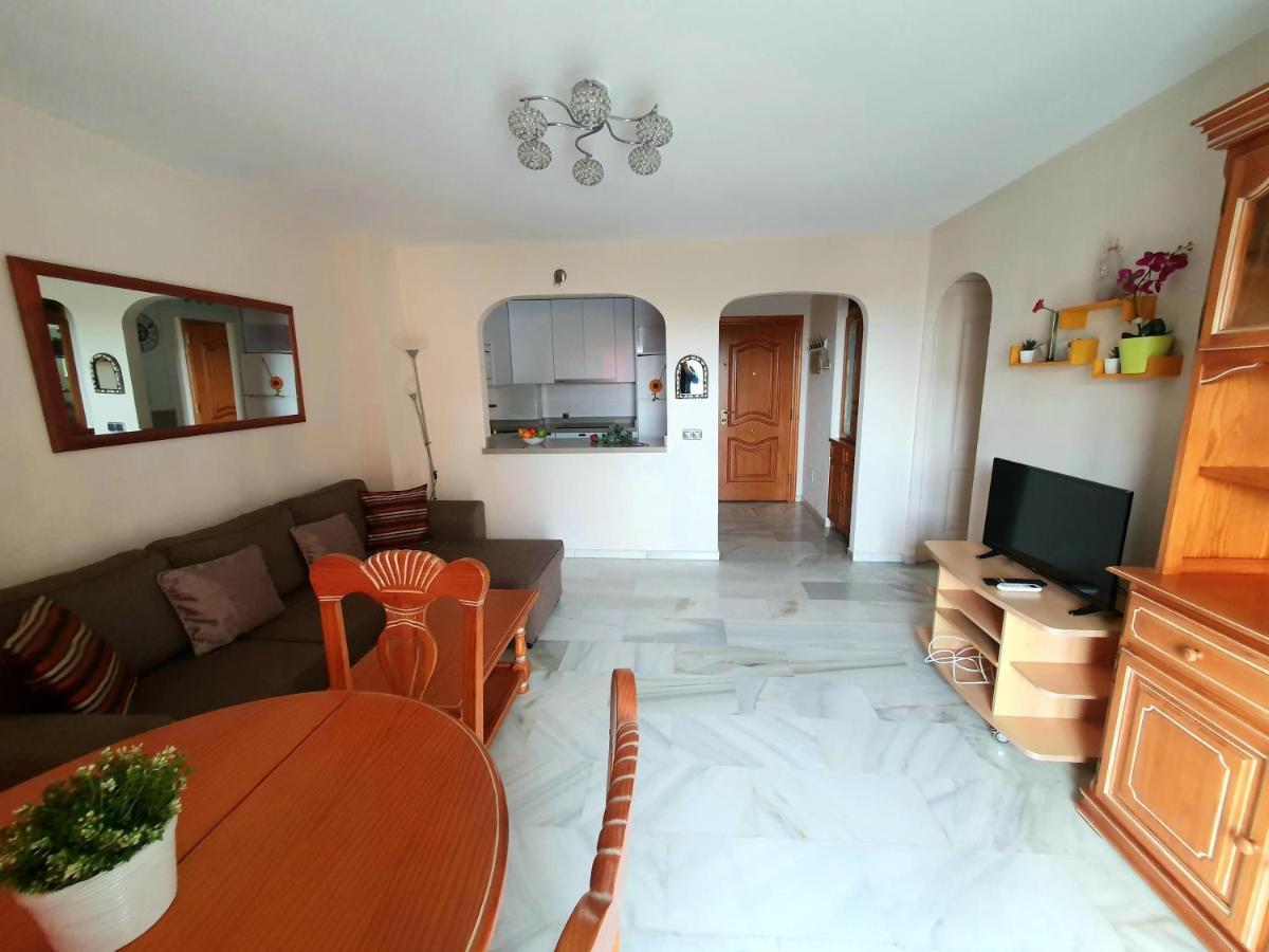 Vive Apartamento Jardines Gamonal, Centrico Y Tranquilo A 700m De La Playa Apartment *