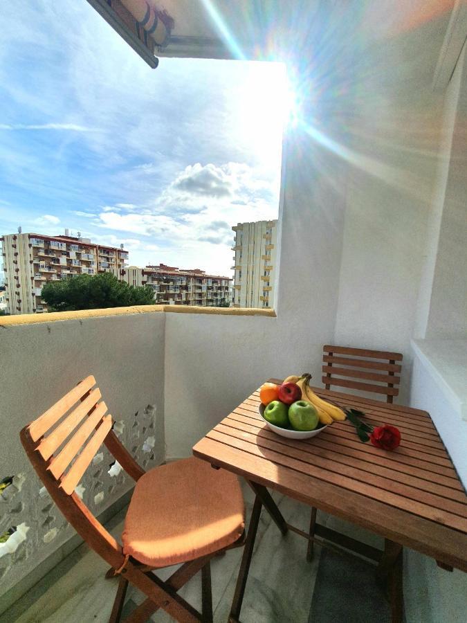Vive Apartamento Jardines Gamonal, Centrico Y Tranquilo A 700m De La Playa Apartment
