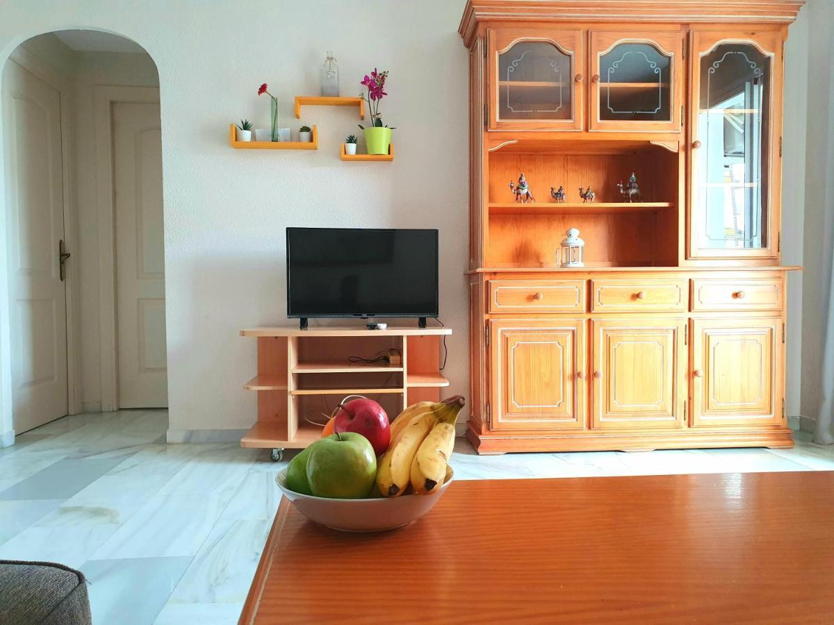 Vive Apartamento Jardines Gamonal, Centrico Y Tranquilo A 700m De La Playa