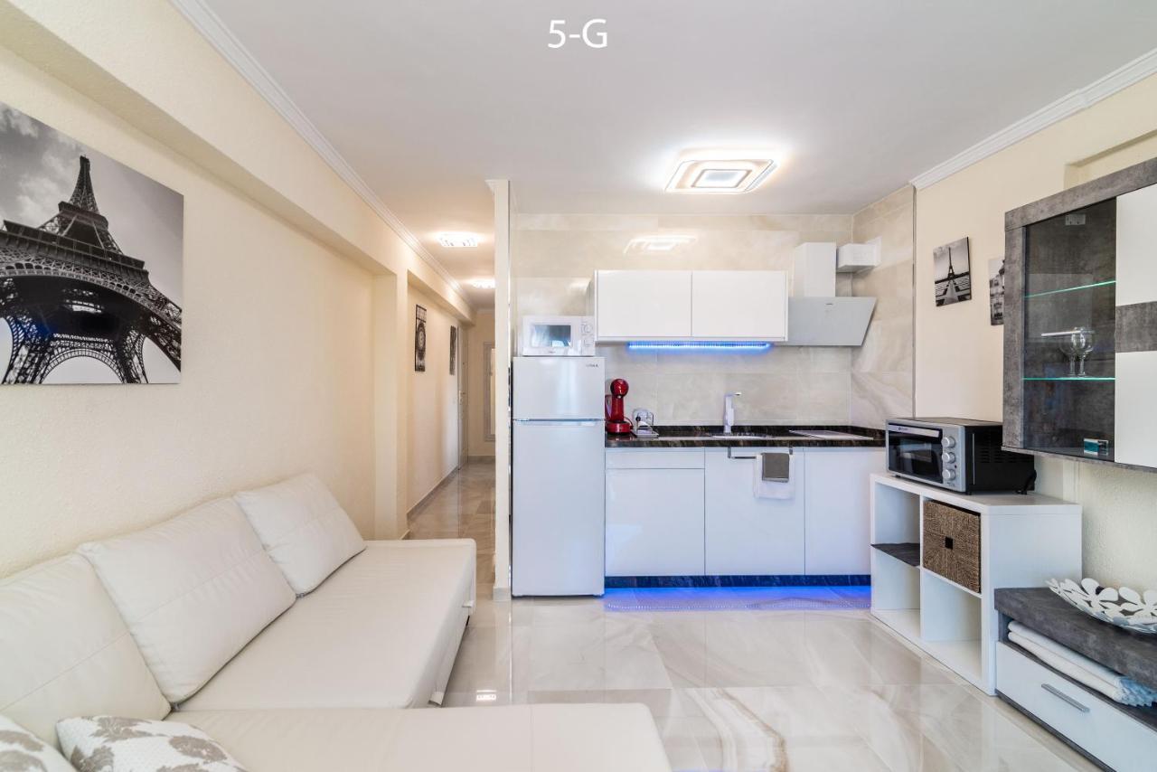 Always Happy 1 Bdr 6g And 5g Puerto Marina Views Apartment