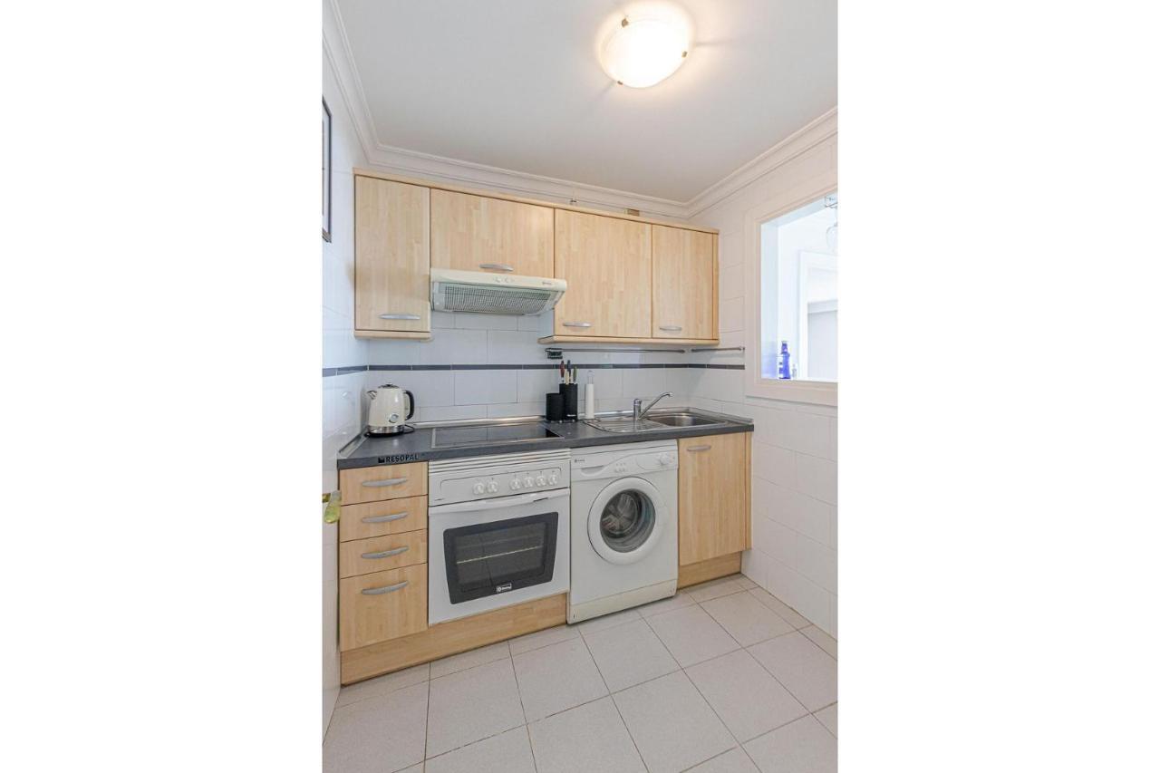 Stunning Sea And Mountains Views Close To The ! Apartment Benalmadena