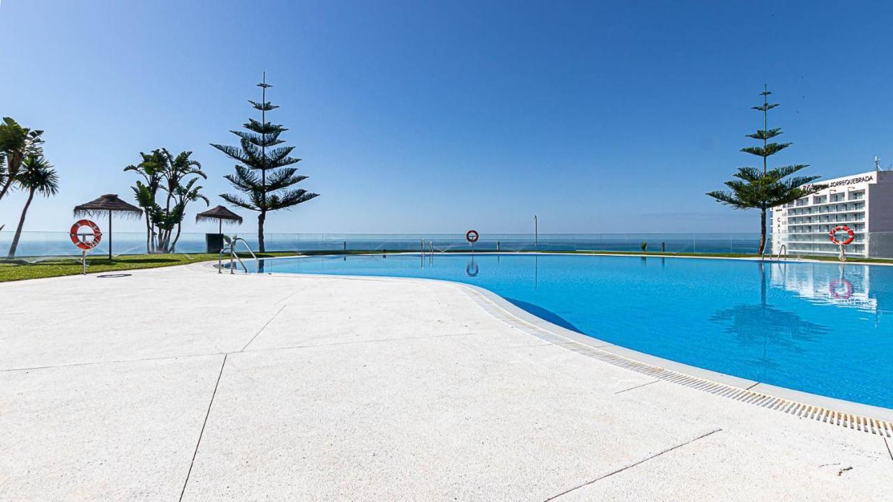 Stunning Sea And Mountains Views Close To The ! *