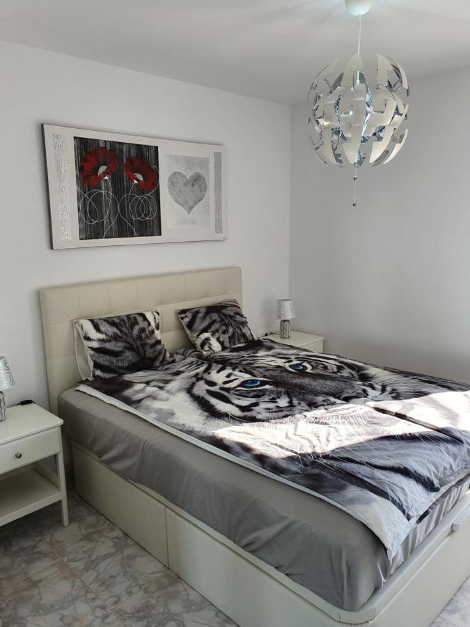 Iris Del Mar Apartment *
