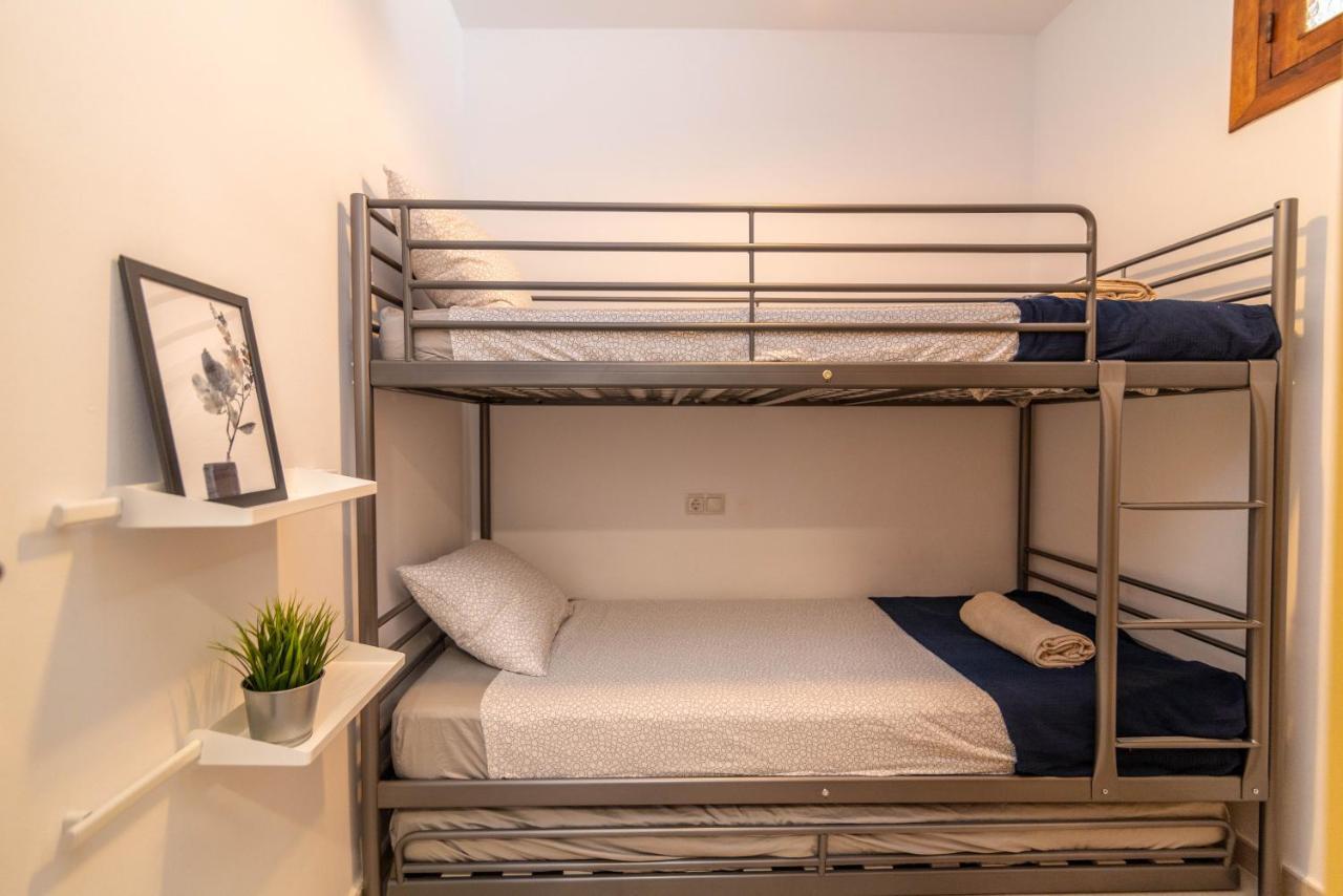 Lovely Cozy 2-bedroom Residential With Patio *