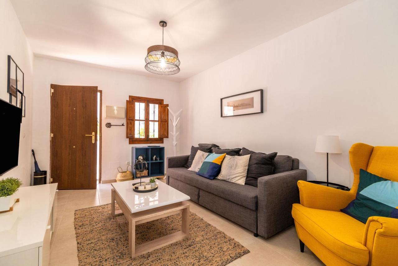 Lovely Cozy 2-bedroom Residential With Patio Benalmadena