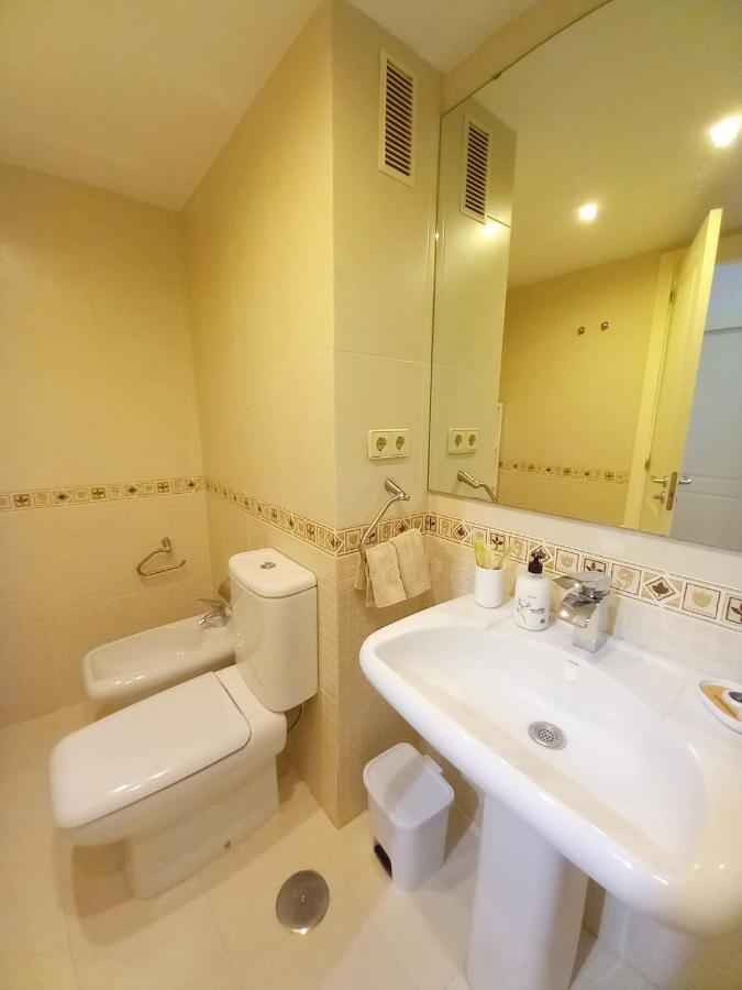 Apartment Calido Con Gran Terraza Y Vistas A 600 Metros Del Mar Benalmadena