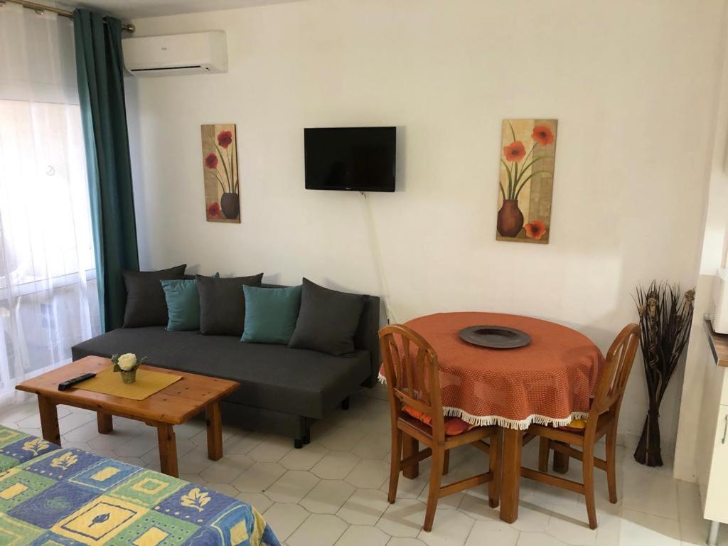 Benalbeach Aniko Apartment