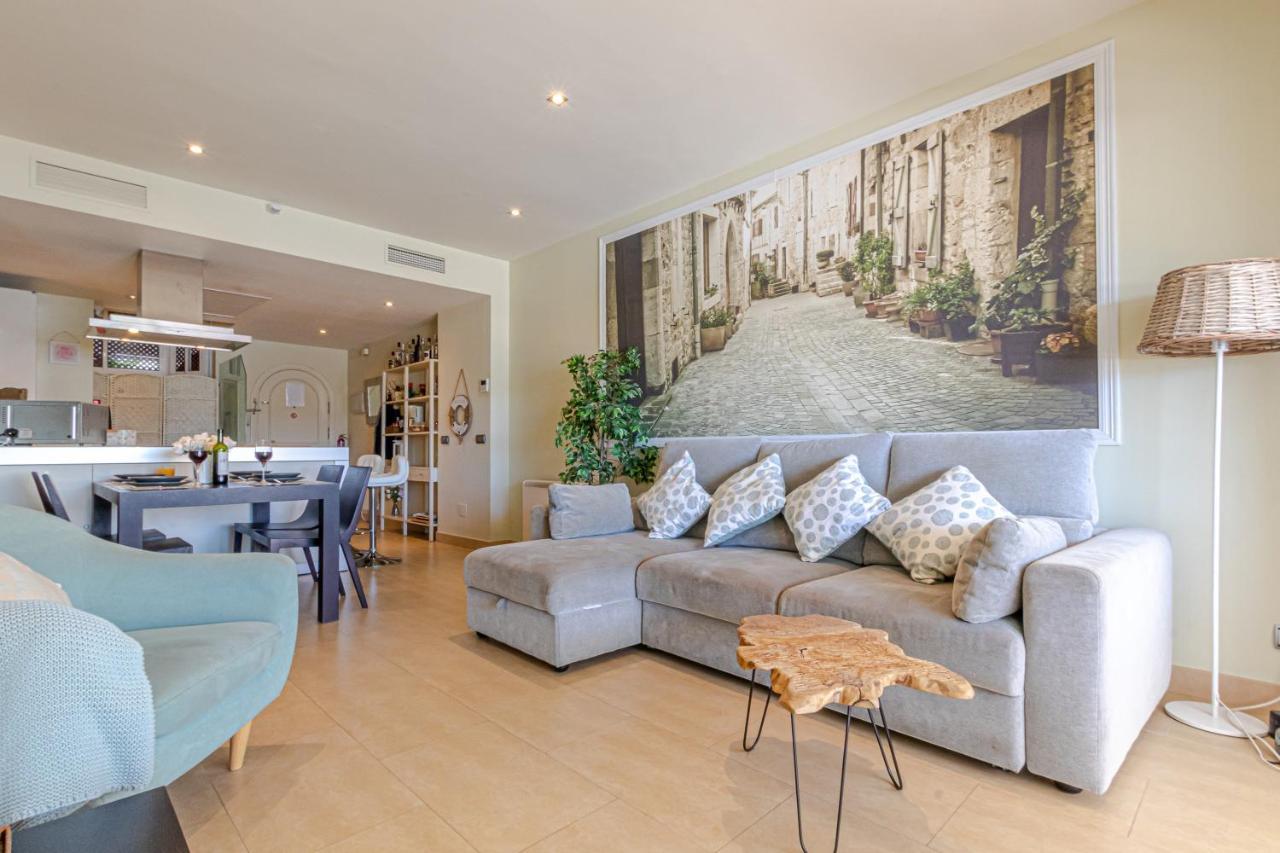 Puerto Marina Apartment *