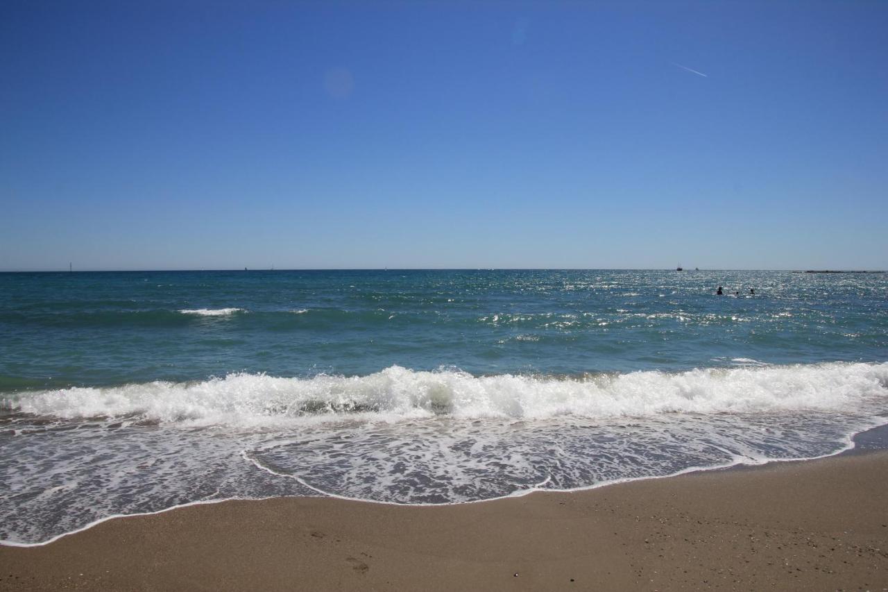Appartement Tamarindos 30m De La Plage *