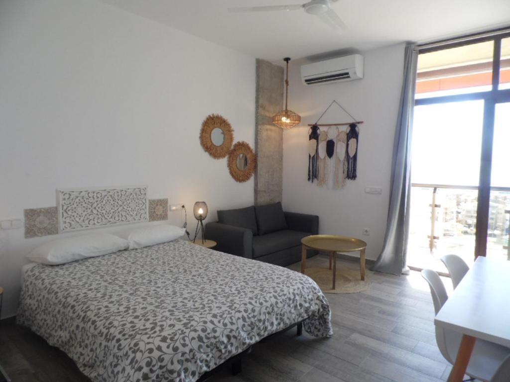 Puerto Marina Apartment *