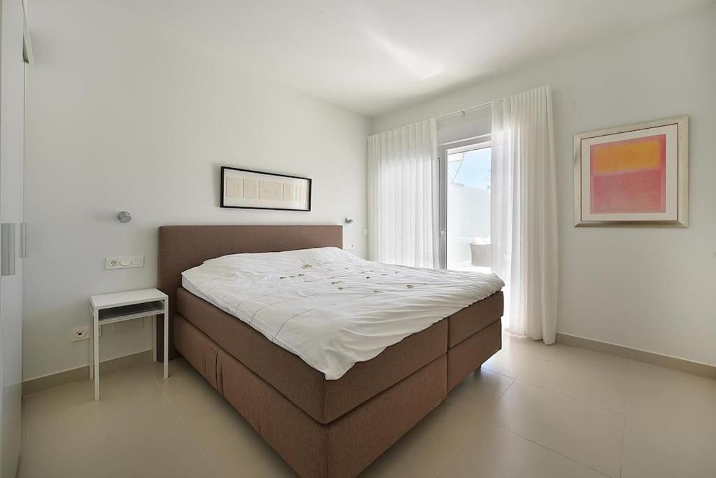 Apartment Higueronrentals Hill Manon *