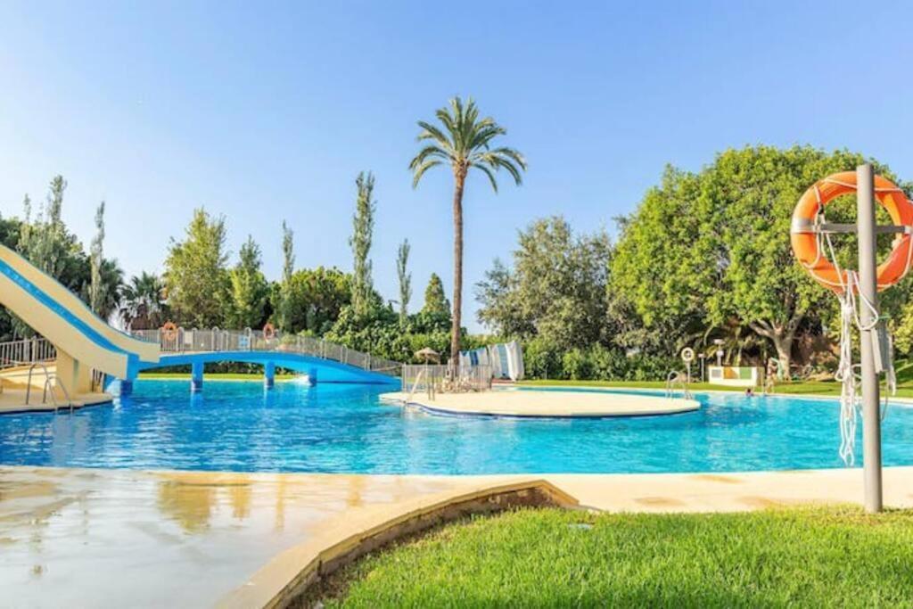 Apartment Jupiter Dream - Breath Taking Design, Sea Views And Facilities *