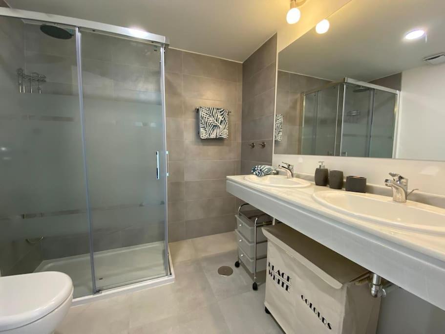 Deluxe Sea View With A Swimming Pool Benalmadena
