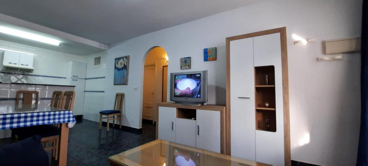1ª Linea De Playa, 2 Dormitorios, Plaza De Garaje Apartment Benalmadena