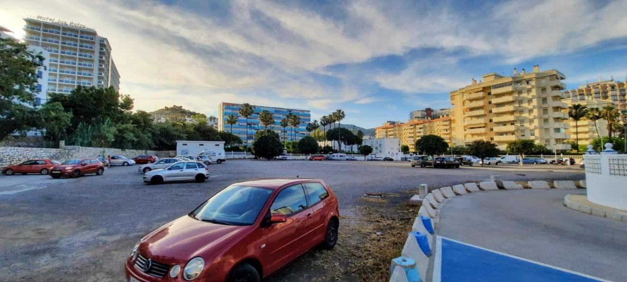 1ª Linea De Playa, 2 Dormitorios, Plaza De Garaje Apartment