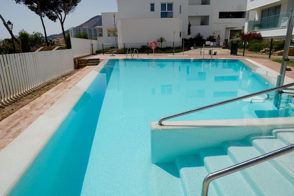 Apartment Deluxe Sea View With A Swimming Pool *