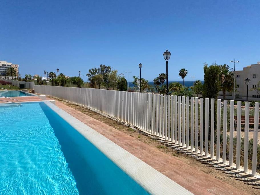 Deluxe Sea View With A Swimming Pool Apartment *