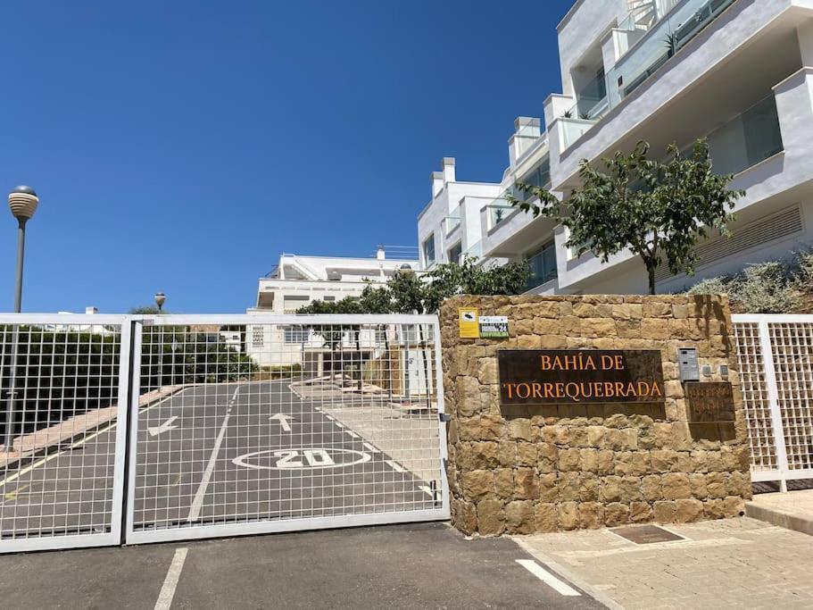 Apartment Deluxe Sea View With A Swimming Pool Benalmadena