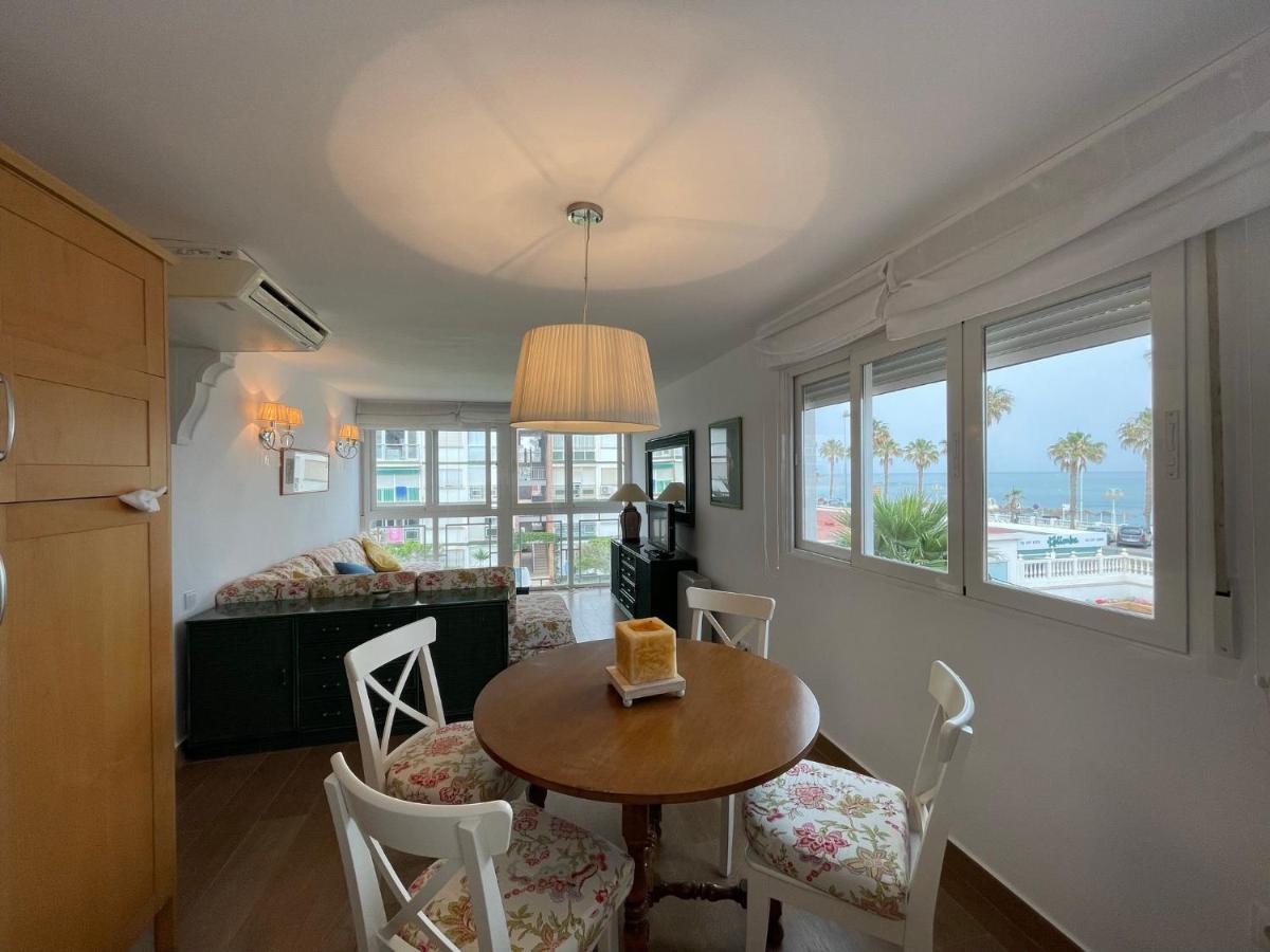 Acogedor Apartamento Con Piscina Y Vistas Al Mar Benalmádena