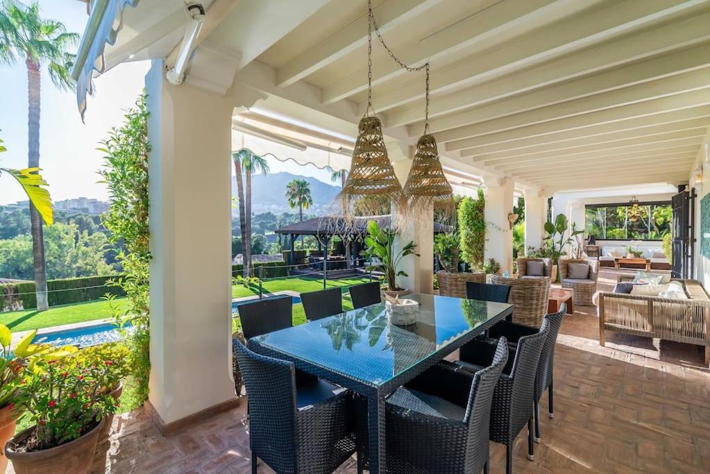 Villa Ocean Views Luxury Next To *